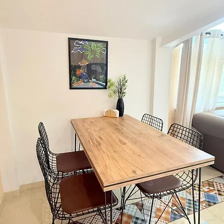 The Quiet Luxury Apartament